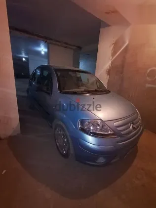 سيتروين C3 2004 أزرق غامق مستعملة للبيع
