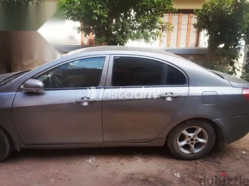 جيلي امجراند 2015 رمادي مستعملة للبيع - 2