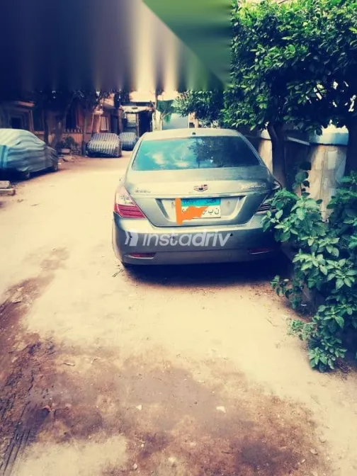 جيلي امجراند 2015 رمادي مستعملة للبيع - 3