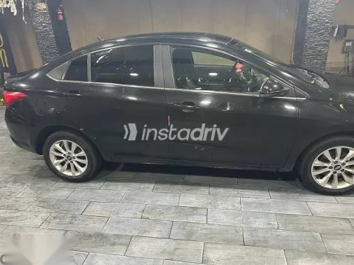 شيرى اريزو 3 2022 أسود مستعملة للبيع - 4