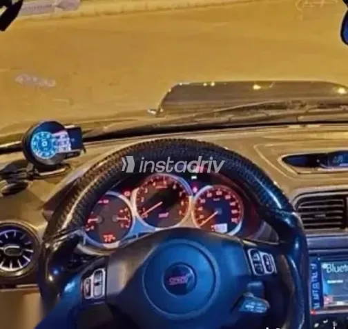 سوبارو امبريزا 2004 أزرق غامق مستعملة للبيع - 3