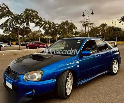 سوبارو امبريزا 2004 أزرق غامق مستعملة للبيع - 7