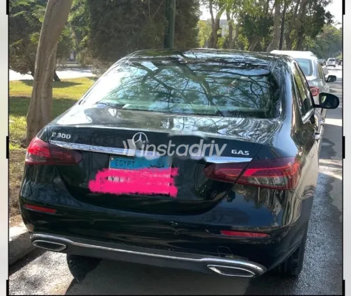 Mercedes 300 2019 Black Used for Sale - 3