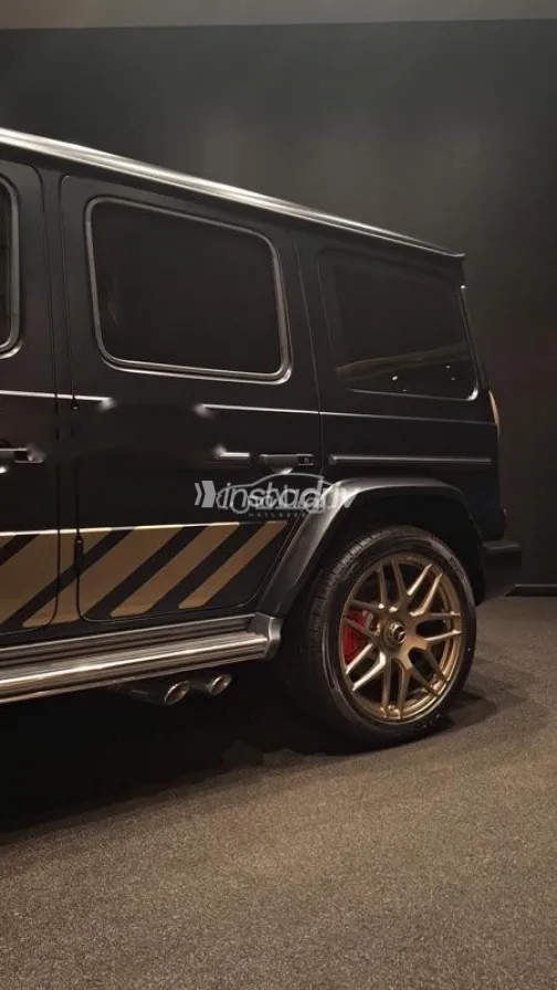 Mercedes G 63 AMG 2024 Gray Used for Sale - 2