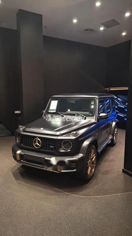Mercedes G 63 AMG 2024 Gray Used for Sale - 3