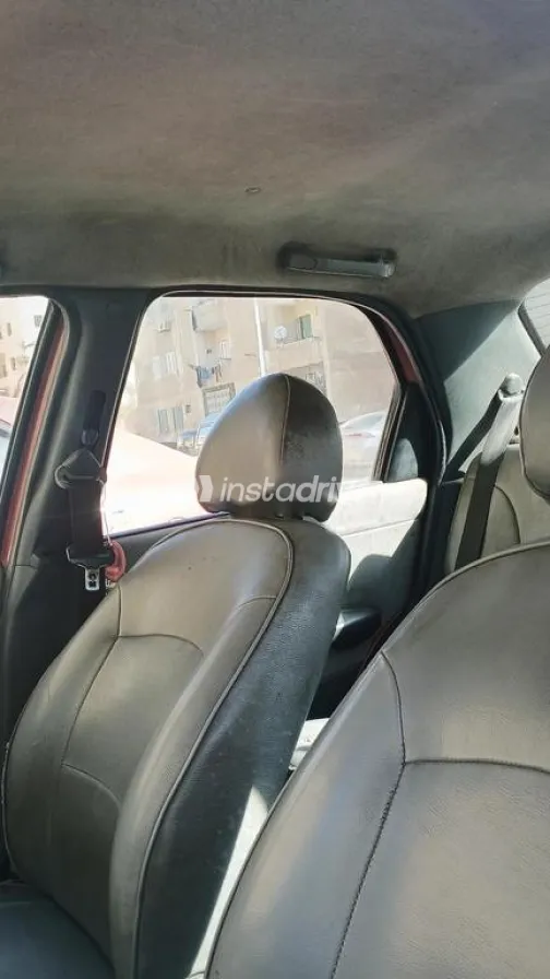 فيات سينا 2008 أحمر غامق مستعملة للبيع - 3