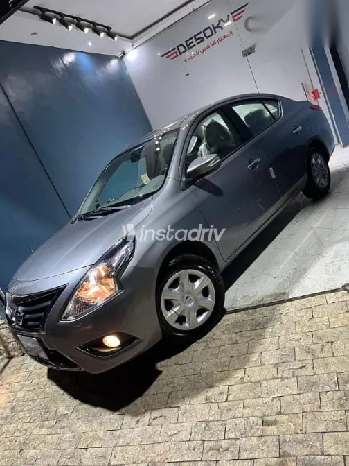 Nissan Sunny 2026 Gray Used for Sale - 2