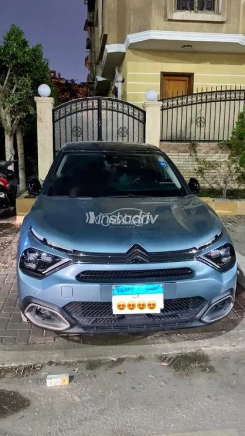 Citroën C4 2022 White Used for Sale - 1