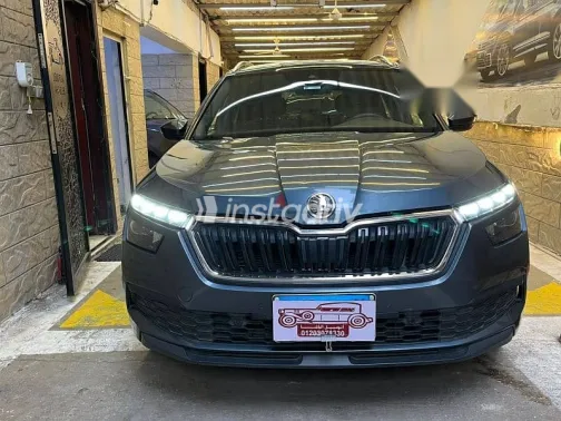 سكودا كاميك 2022 أسود مستعملة للبيع - 1