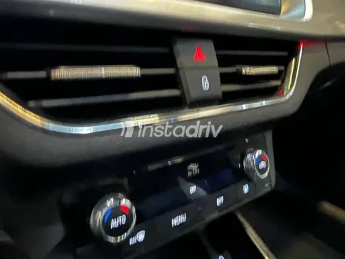 سكودا كاميك 2022 أسود مستعملة للبيع - 6