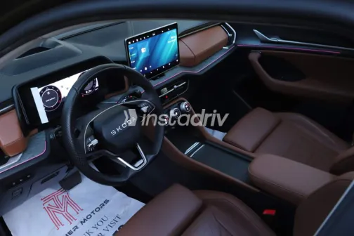 سكودا كودياك 2025 أبيض مستعملة للبيع - 3