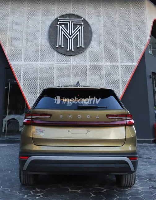 سكودا كودياك 2025 أبيض مستعملة للبيع - 5