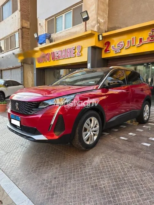 بيجو 3008 2021 أحمر مستعملة للبيع - 2