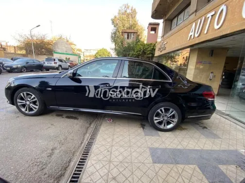 Mercedes E 180 2016 White Used for Sale - 3