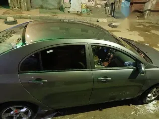 جيلي امجراند 2015 رمادي مستعملة للبيع