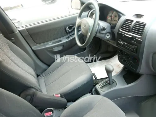 هيونداي فيرنا 2017 رمادي مستعملة للبيع - 3