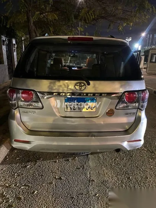 تويوتا فورتشنر 2016 فضي مستعملة للبيع - 3