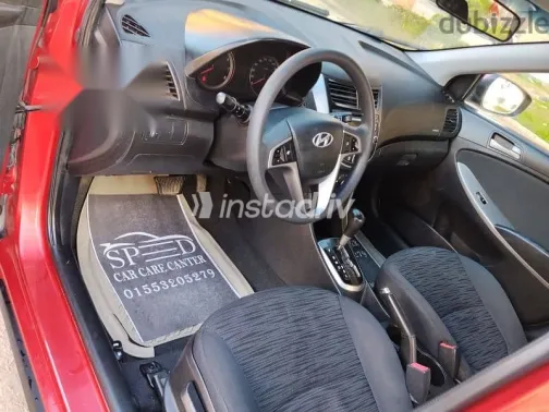 هيونداي اكسنت 2016 أحمر مستعملة للبيع - 7
