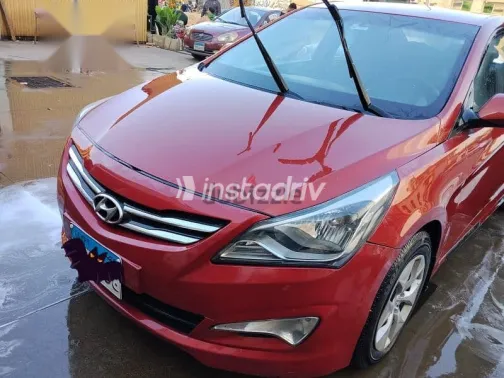 هيونداي اكسنت 2016 أحمر مستعملة للبيع - 8