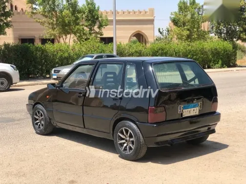 فيات اونو 1994 أسود مستعملة للبيع - 4