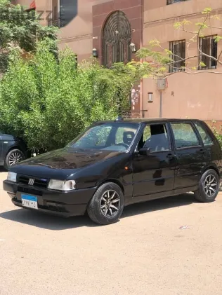 فيات اونو 1994 أسود مستعملة للبيع