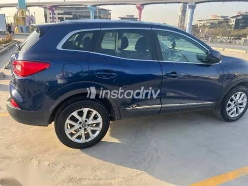 رينو كادجار 2018 أزرق غامق مستعملة للبيع - 4