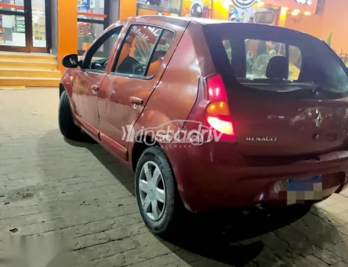 Renault Sandero 2012 Red Used for Sale - 6