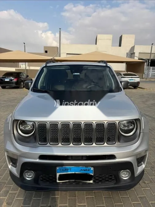 Jeep Renegade 2021 Gray Used for Sale - 1