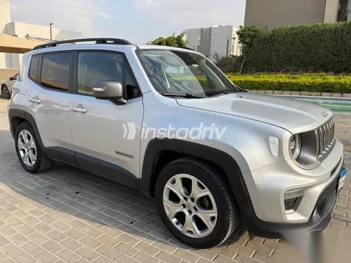 Jeep Renegade 2021 Gray Used for Sale - 4