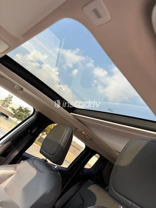 Jeep Renegade 2021 Gray Used for Sale - 8