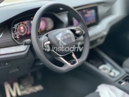 سكودا اوكتافيا 2026 رمادي جديدة للبيع - 6