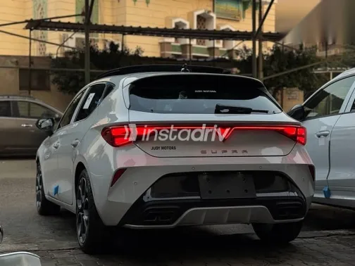 كوبرا ليون 2026 أبيض جديدة للبيع - 4