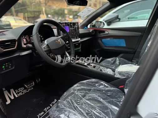 كوبرا ليون 2026 أبيض جديدة للبيع - 5