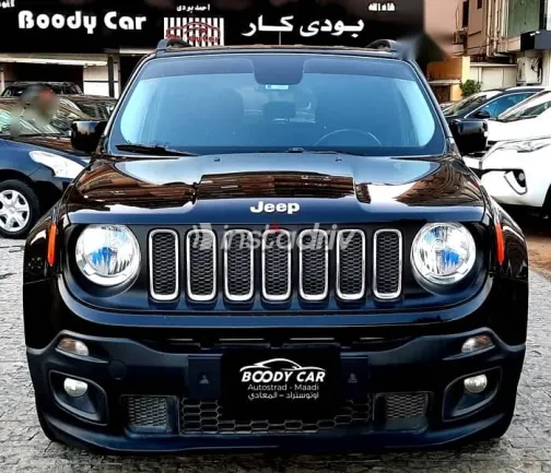 جيب رينيجيد 2018 أسود مستعملة للبيع - 1