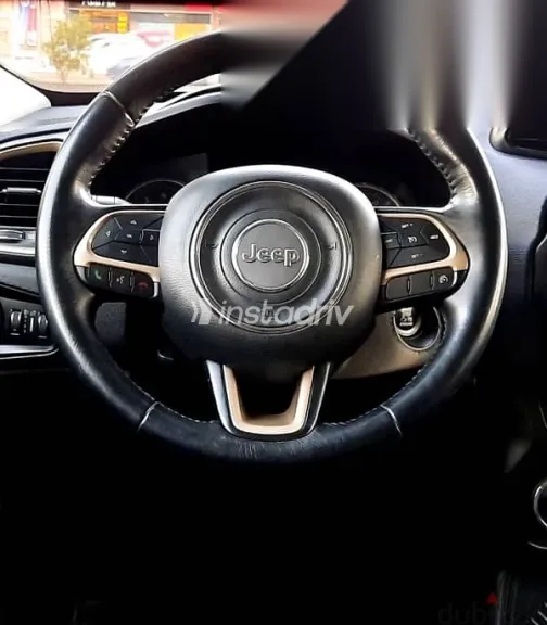 جيب رينيجيد 2018 أسود مستعملة للبيع - 10