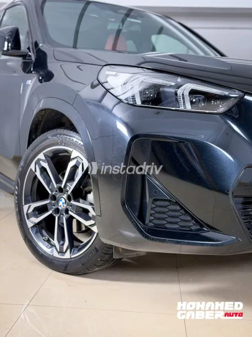 بي ام دبليو X1 2025 أبيض مستعملة للبيع - 2