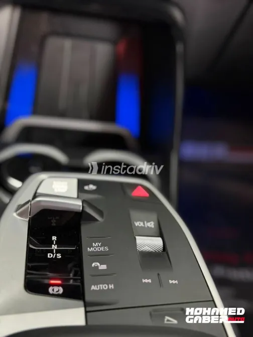 بي ام دبليو X1 2025 أبيض مستعملة للبيع - 8