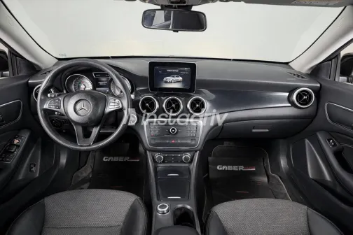 مرسيدس CLA 180 2015 أبيض مستعملة للبيع - 5