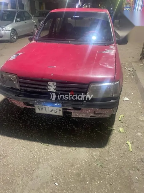 بيجو 205 1984 أحمر مستعملة للبيع - 3