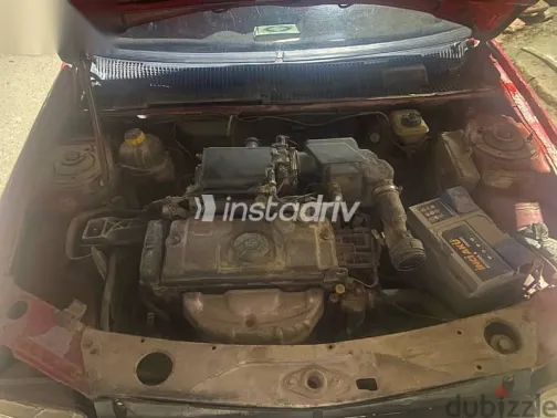 بيجو 205 1984 أحمر مستعملة للبيع - 5