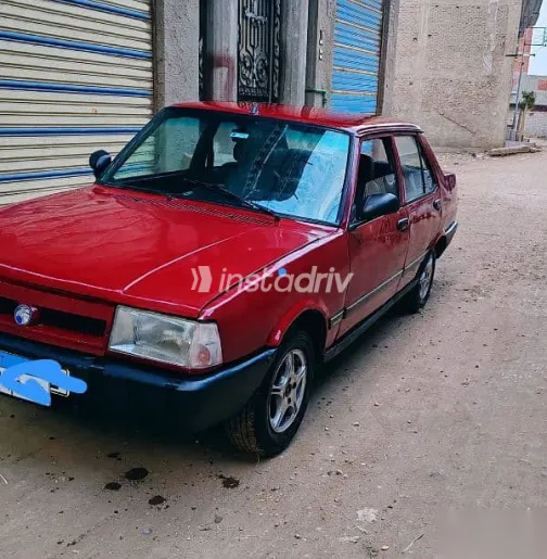 فيات شاهين 2009 أحمر مستعملة للبيع - 1