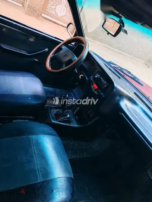 فيات شاهين 2009 أحمر مستعملة للبيع - 7