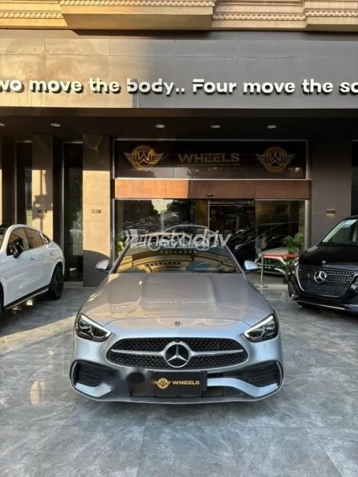 مرسيدس C 180 2022 فضي مستعملة للبيع - 3