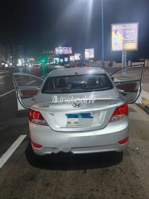 Hyundai Accent RB 2012 Silver Used for Sale - 4