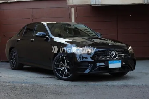 Mercedes E 300 2022 Black Used for Sale - 1