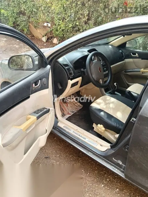 جيلي امجراند 2019 رمادي مستعملة للبيع - 4