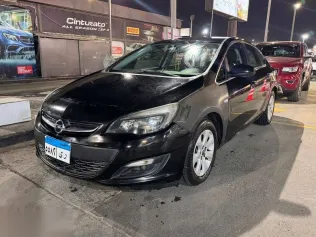 اوبل أسترا 2020 أسود مستعملة للبيع