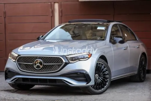 مرسيدس E 350 2024 فضي مستعملة للبيع - 2