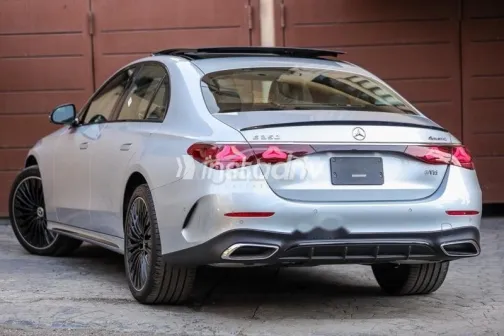 مرسيدس E 350 2024 فضي مستعملة للبيع - 3