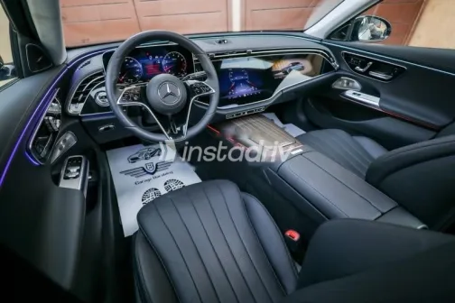مرسيدس E 350 2024 فضي مستعملة للبيع - 4